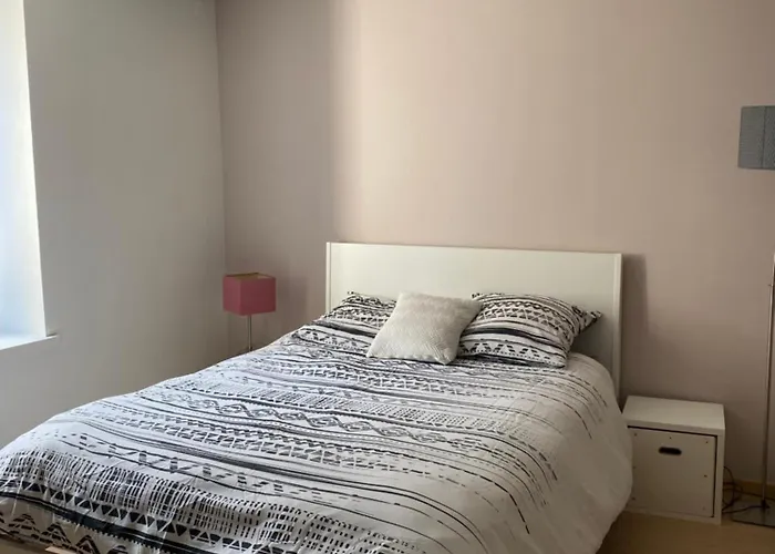 La Maison Familiale Дижон